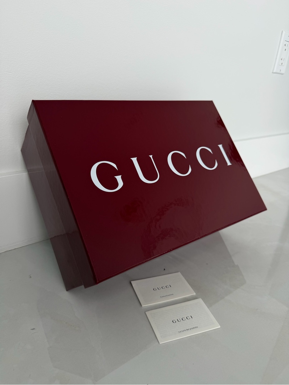 Newest Gucci Ancora Red Glossy Women’s Loafer Shoe Box w 2 Booklets